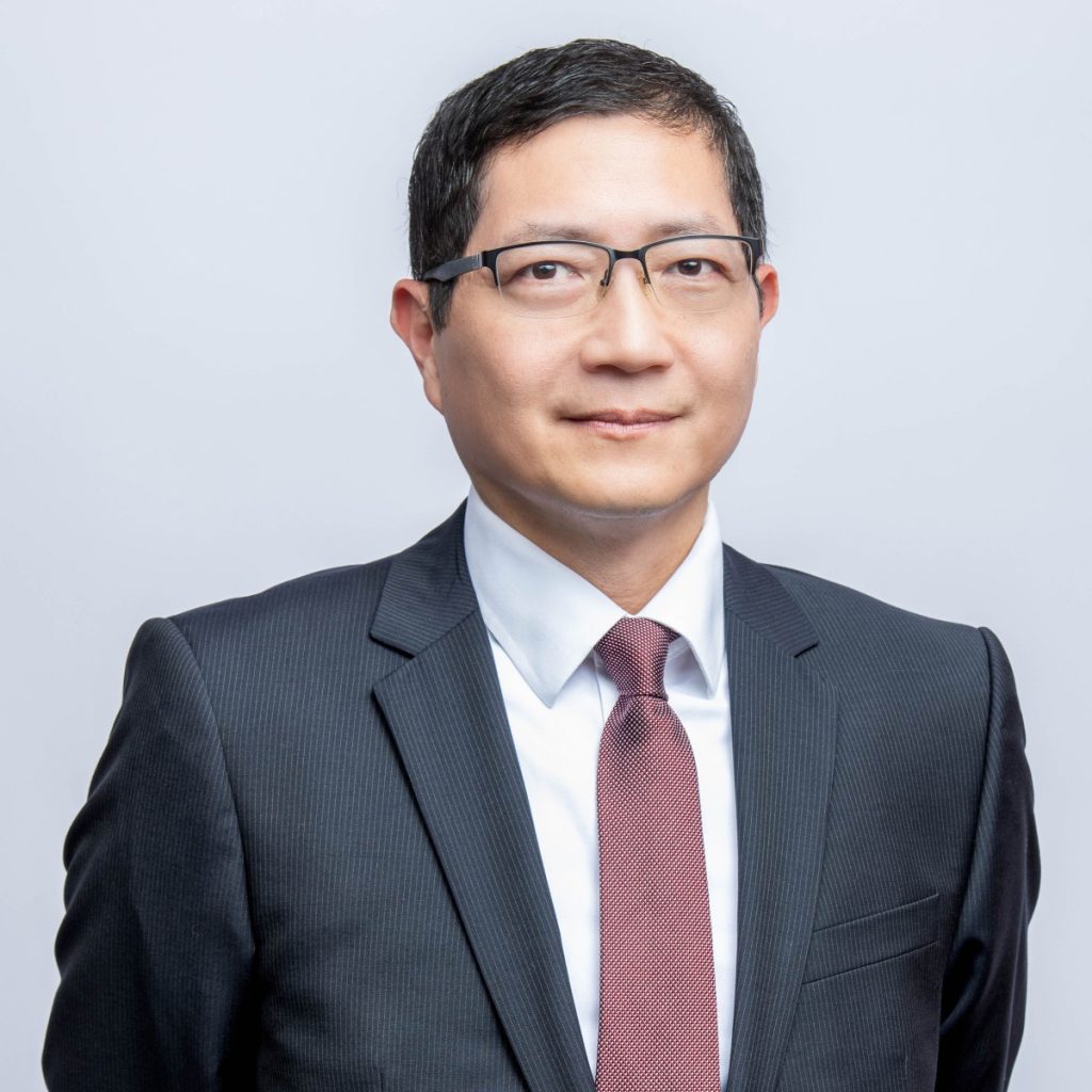 Executive_Headshot_Eric Wu